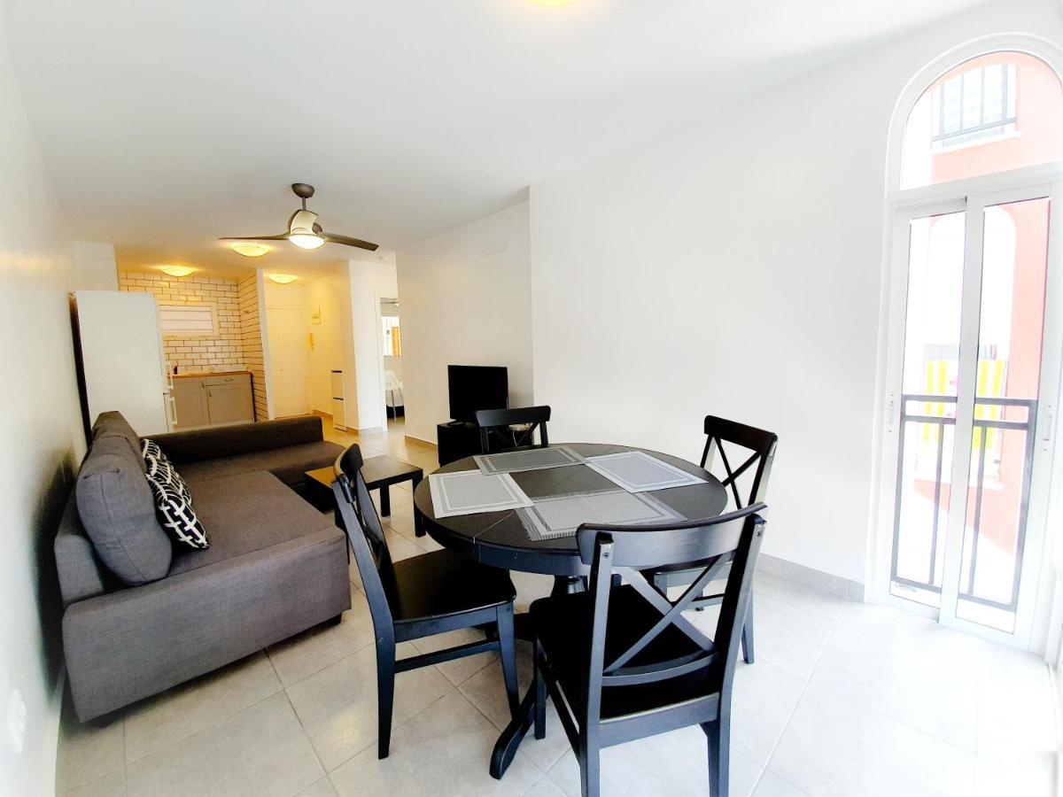 Best House Paola ตอร์เรเวียคา ภายนอก รูปภาพ