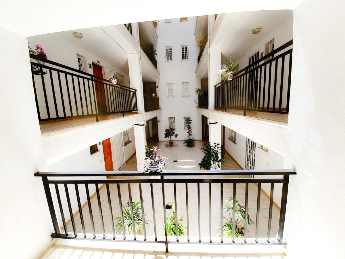 Best House Paola ตอร์เรเวียคา ภายนอก รูปภาพ